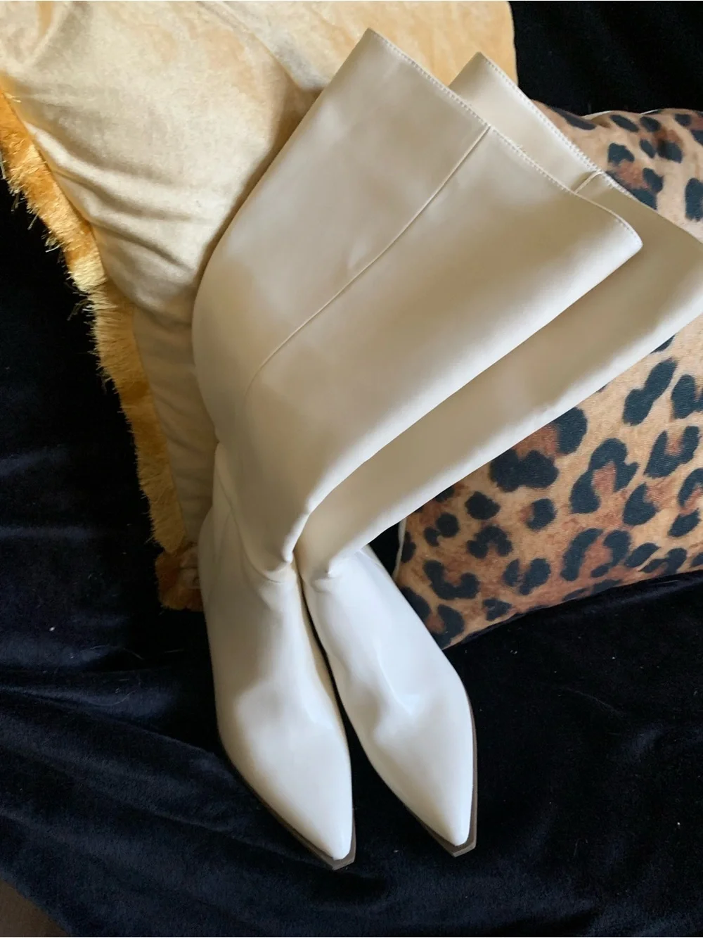 New Classic Cream Knee-High Heeled Boots with Kitten Heels